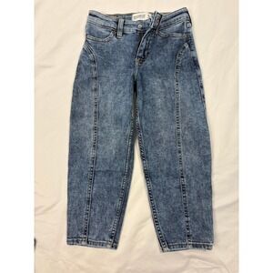 Abercrombie Kids High-Rise Mini Mom Jeans 7/8 Short